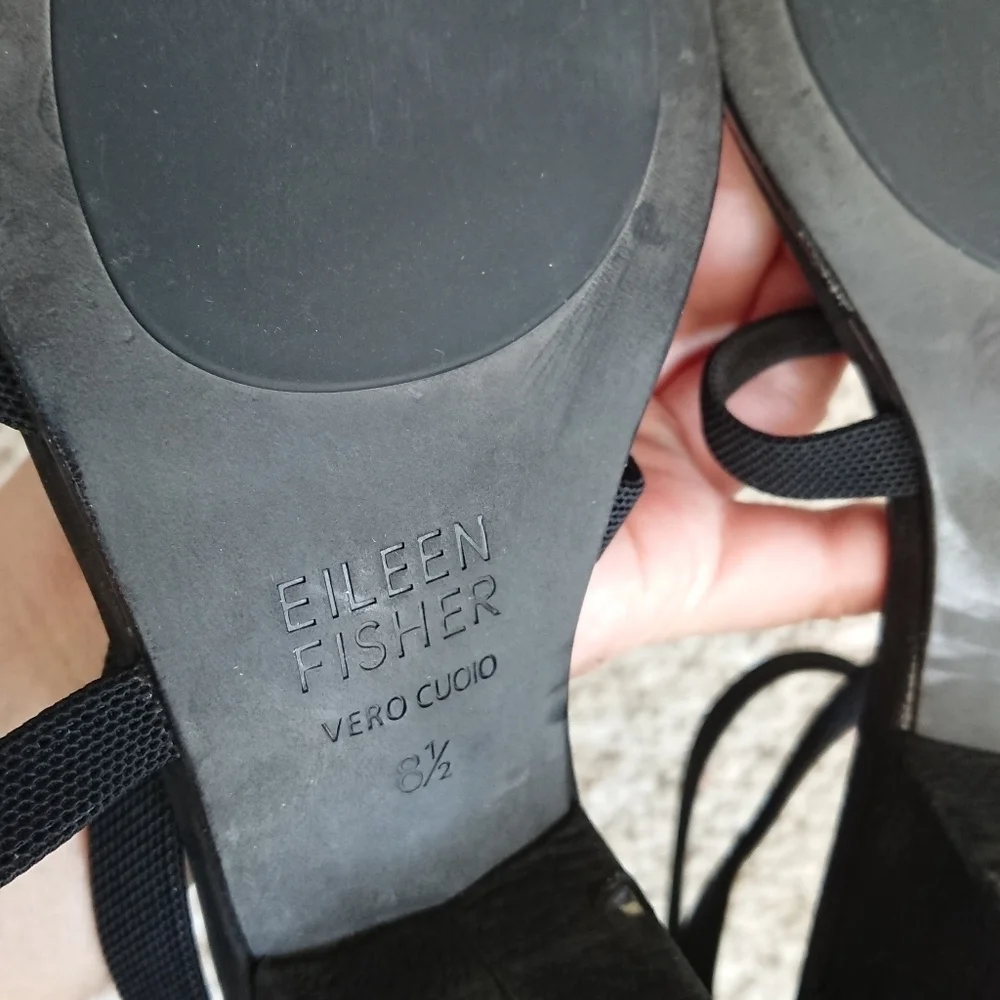 Eileen Fisher may sandal in black nubuck leather back zipper size 8